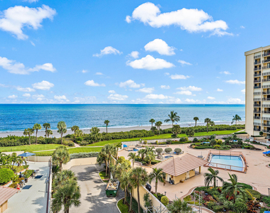 400 Ocean Trail Way - Photo Thumbnail 15