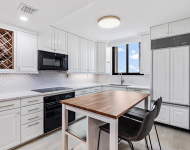 400 Ocean Trail Way - Photo Thumbnail 5