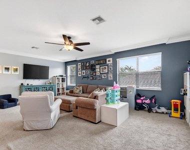 9062 Gulf Cove Drive - Photo Thumbnail 34