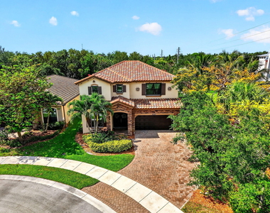9062 Gulf Cove Drive - Photo Thumbnail 65