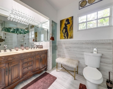 3609 Sw 58th Avenue - Photo Thumbnail 26