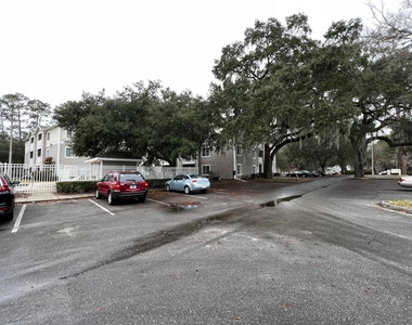 4000 Sw 23rd Street - Photo Thumbnail 3
