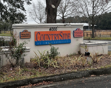 4000 Sw 23rd Street - Photo Thumbnail 1