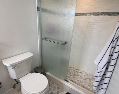 900 Ne 12th Avenue - Photo Thumbnail 20