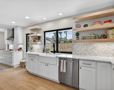 12897 La Rochelle Circle - Photo Thumbnail 22