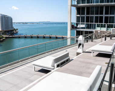 465 Brickell Avenue - Photo Thumbnail 45