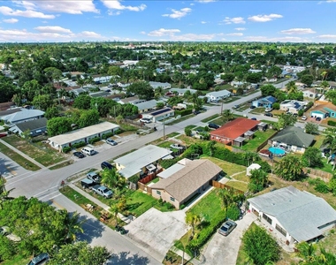 260 Jennings Avenue - Photo Thumbnail 12
