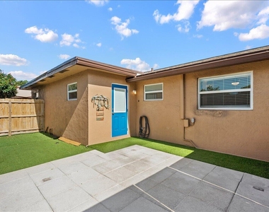 260 Jennings Avenue - Photo Thumbnail 13