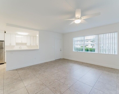 601 Sw 2nd Avenue - Photo Thumbnail 1