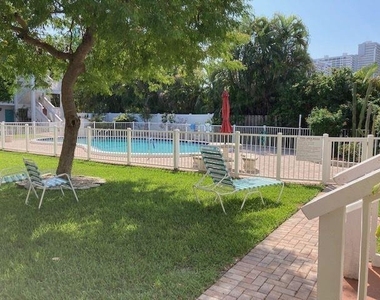 234 Hibiscus Avenue - Photo Thumbnail 17