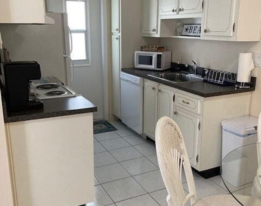 234 Hibiscus Avenue - Photo Thumbnail 6