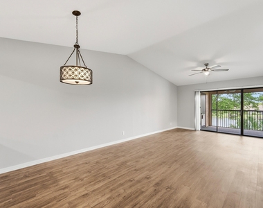 1033 Banks Road - Photo Thumbnail 6