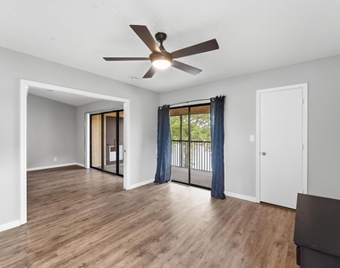 1033 Banks Road - Photo Thumbnail 10