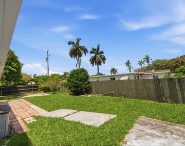 10275 Sw 152nd Street - Photo Thumbnail 26