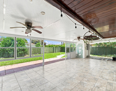10275 Sw 152nd Street - Photo Thumbnail 2