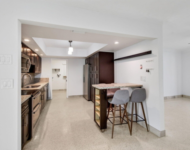 200 Ne 28th Terrace - Photo Thumbnail 18