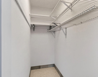 200 Ne 28th Terrace - Photo Thumbnail 36