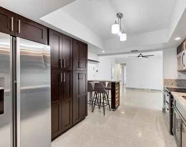 200 Ne 28th Terrace - Photo Thumbnail 22