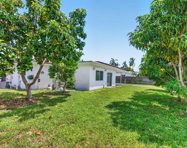 200 Ne 28th Terrace - Photo Thumbnail 42