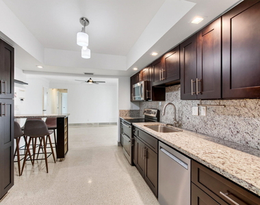 200 Ne 28th Terrace - Photo Thumbnail 21