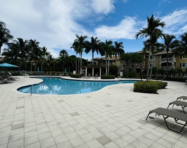 6394 Emerald Dunes Drive - Photo Thumbnail 14
