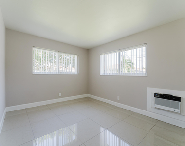 431 W Camino Real - Photo Thumbnail 13