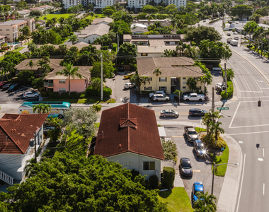 431 W Camino Real - Photo Thumbnail 32