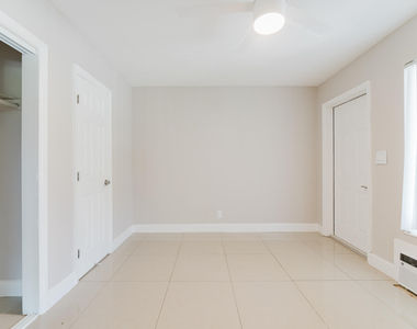 431 W Camino Real - Photo Thumbnail 19