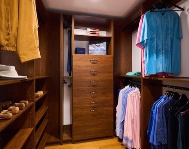 3700 Embassy Drive - Photo Thumbnail 13