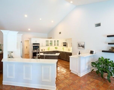 3700 Embassy Drive - Photo Thumbnail 4