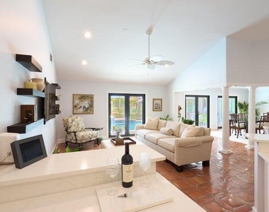 3700 Embassy Drive - Photo Thumbnail 8