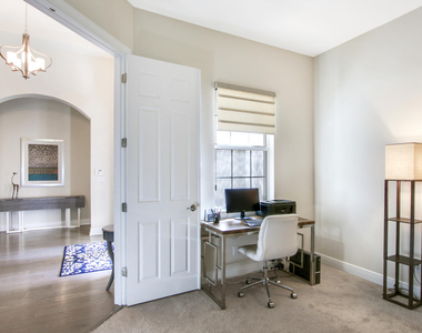 17001 Sw Sapri Way - Photo Thumbnail 2