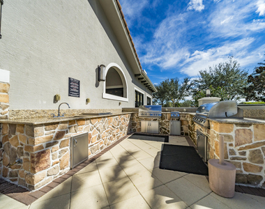 17001 Sw Sapri Way - Photo Thumbnail 30