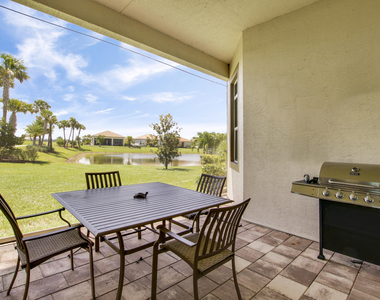 17001 Sw Sapri Way - Photo Thumbnail 23