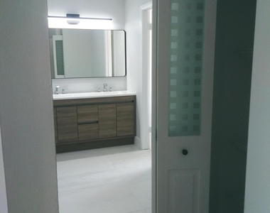 9727 N New River Canal Road - Photo Thumbnail 30