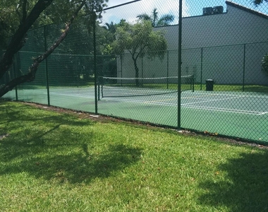9727 N New River Canal Road - Photo Thumbnail 32