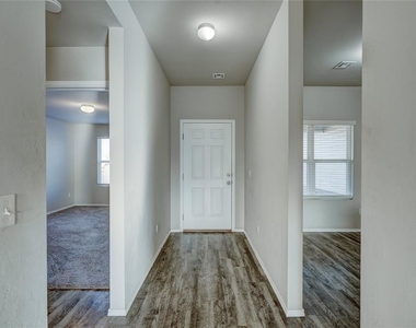 10620 Sw 23rd Terrace - Photo Thumbnail 3