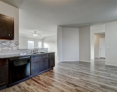 10620 Sw 23rd Terrace - Photo Thumbnail 20