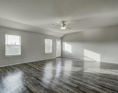 10620 Sw 23rd Terrace - Photo Thumbnail 13