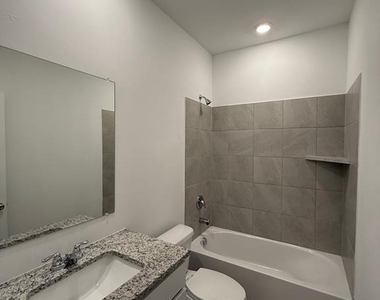 9241 Sw 18th Street - Photo Thumbnail 14
