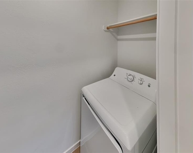 20416 Mule Deer Drive - Photo Thumbnail 14