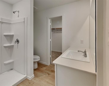 20416 Mule Deer Drive - Photo Thumbnail 7