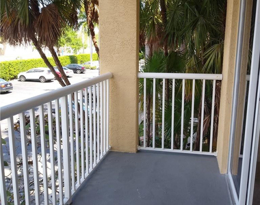 1341 Se 3rd Avenue - Photo Thumbnail 9