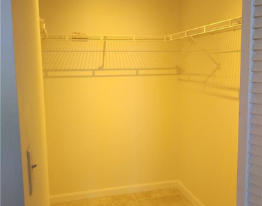 1341 Se 3rd Avenue - Photo Thumbnail 6