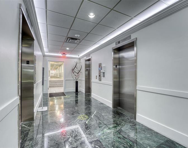 3700 Galt Ocean Drive - Photo Thumbnail 11