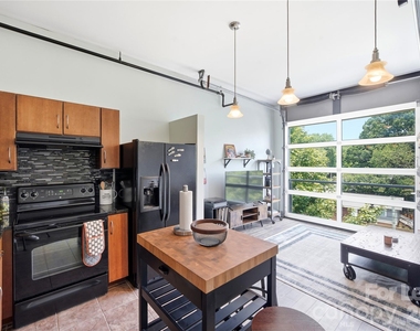 1611 Central Avenue - Photo Thumbnail 5