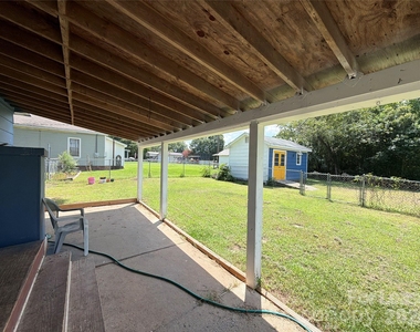 3103 Lowell Road - Photo Thumbnail 8