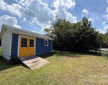 3103 Lowell Road - Photo Thumbnail 9