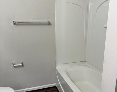 15105 Deshler Court - Photo Thumbnail 29