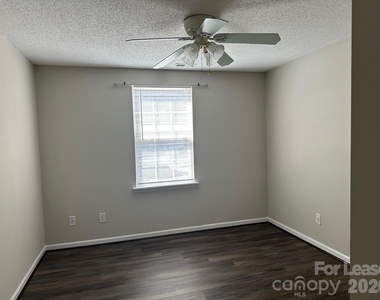 15105 Deshler Court - Photo Thumbnail 24